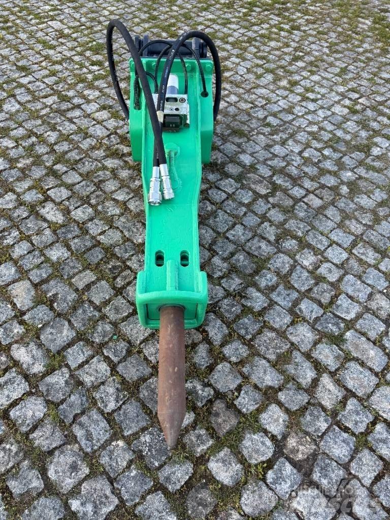 Montabert 300 Ciocane / Concasoare