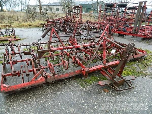 Lilla Harrie 370 Cultivatoare
