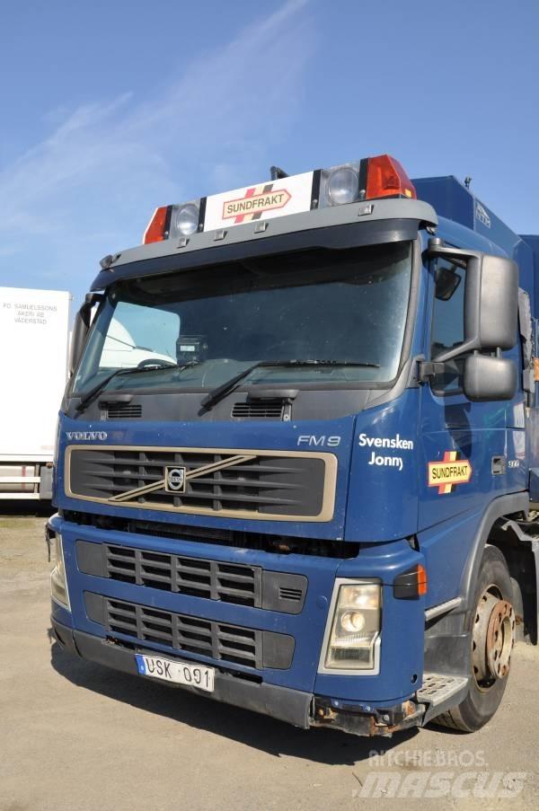 Volvo FM9 4X2 300 Camion de deseuri