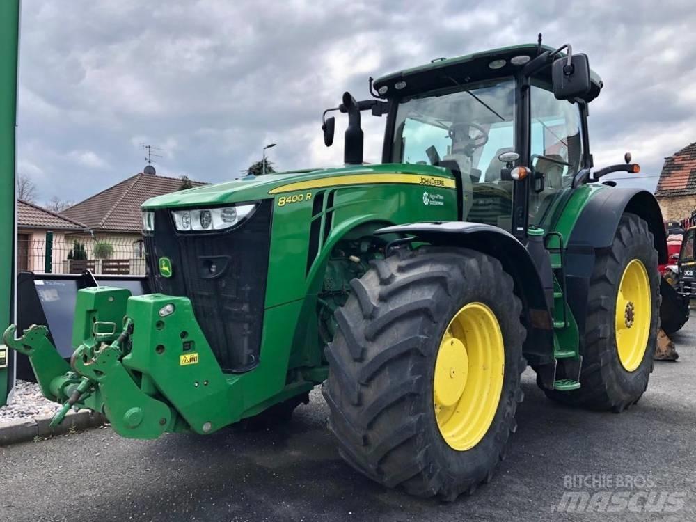 John Deere 8400 R Tractoare