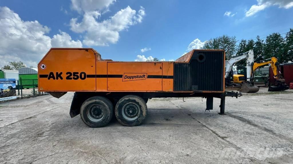 Doppstadt AK 250 Masina de tocat deseuri