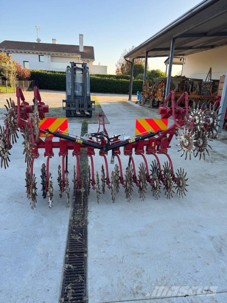  ceccato Olindo - Cultivatoare de recolte in randuri