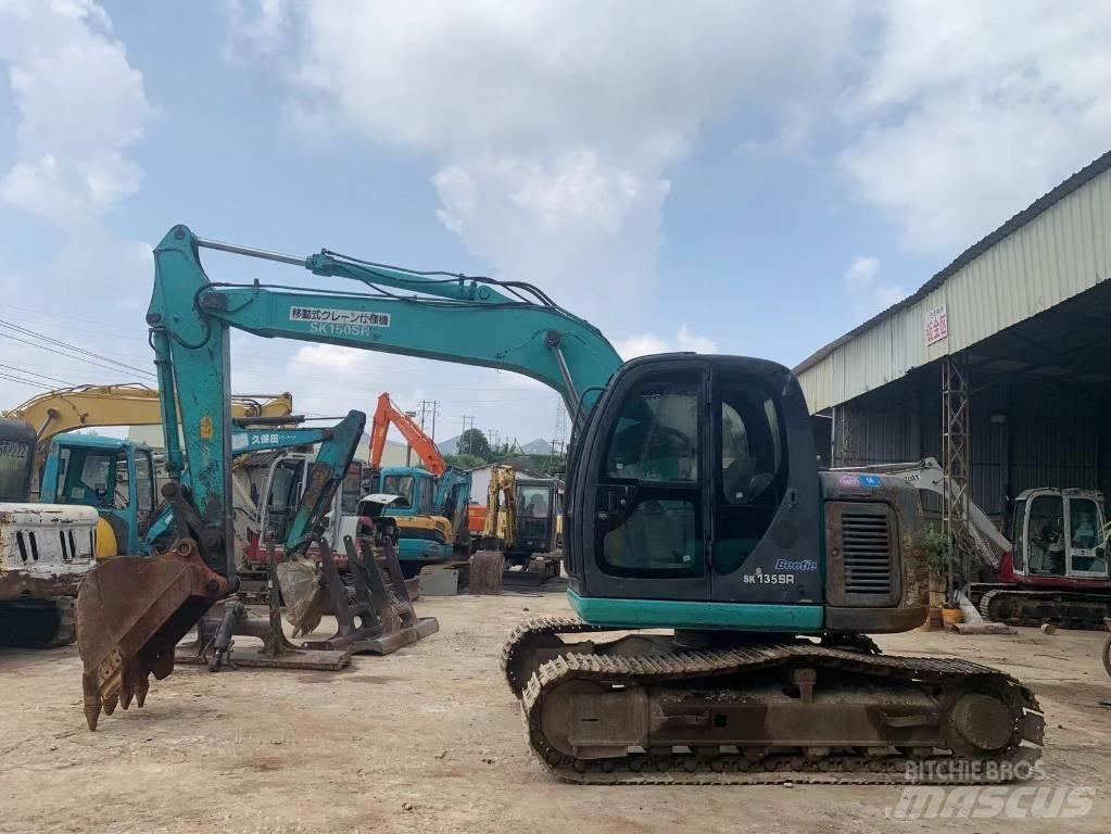 Kobelco SK 135 Excavatoare pe șenile
