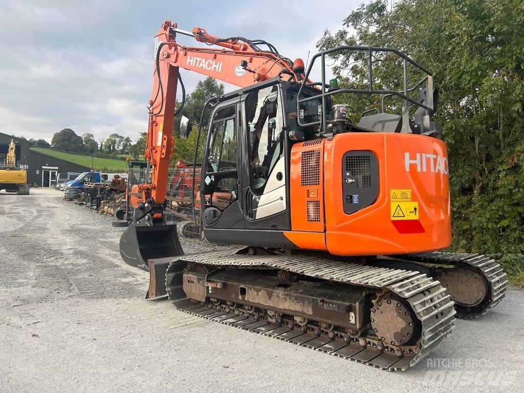 Hitachi ZX 135 US-6 Excavatoare pe șenile
