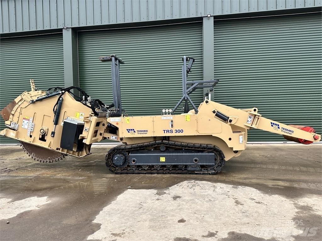 Tesmec TRS300/140 Excavatoare de santuri