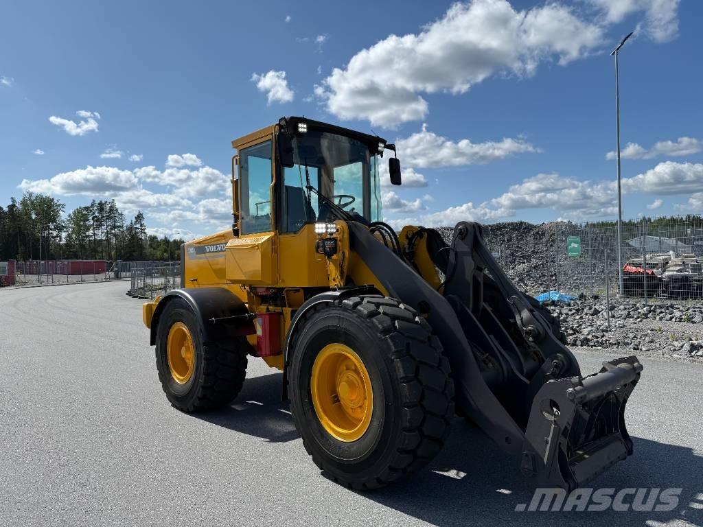 Volvo L 70 C Incarcator pe pneuri