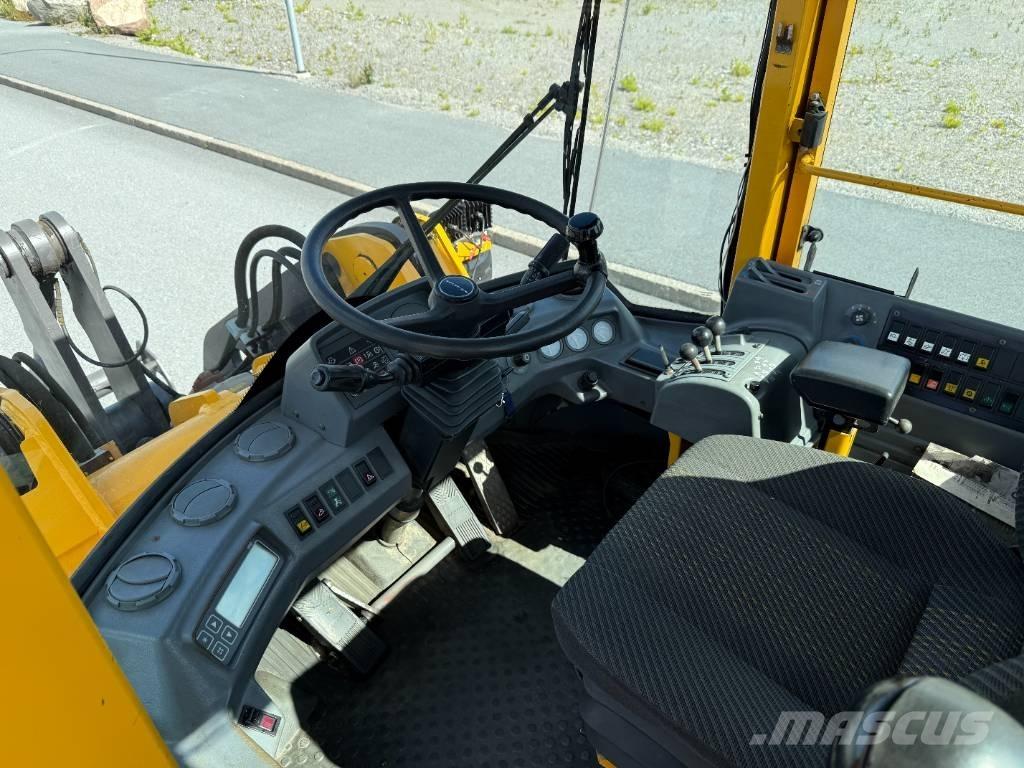 Volvo L 70 C Incarcator pe pneuri
