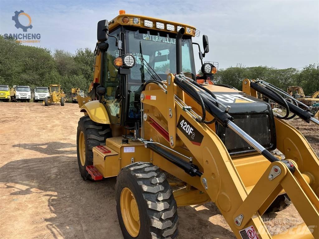 CAT 420F2 Buldoexcavatoare