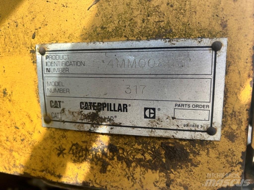CAT 317 Excavatoare pe șenile
