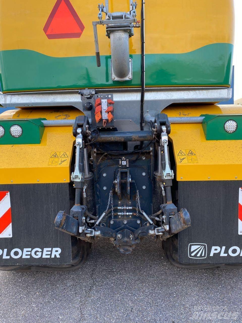 Ploeger AT 4103 Distribuitoare de ingrasamant