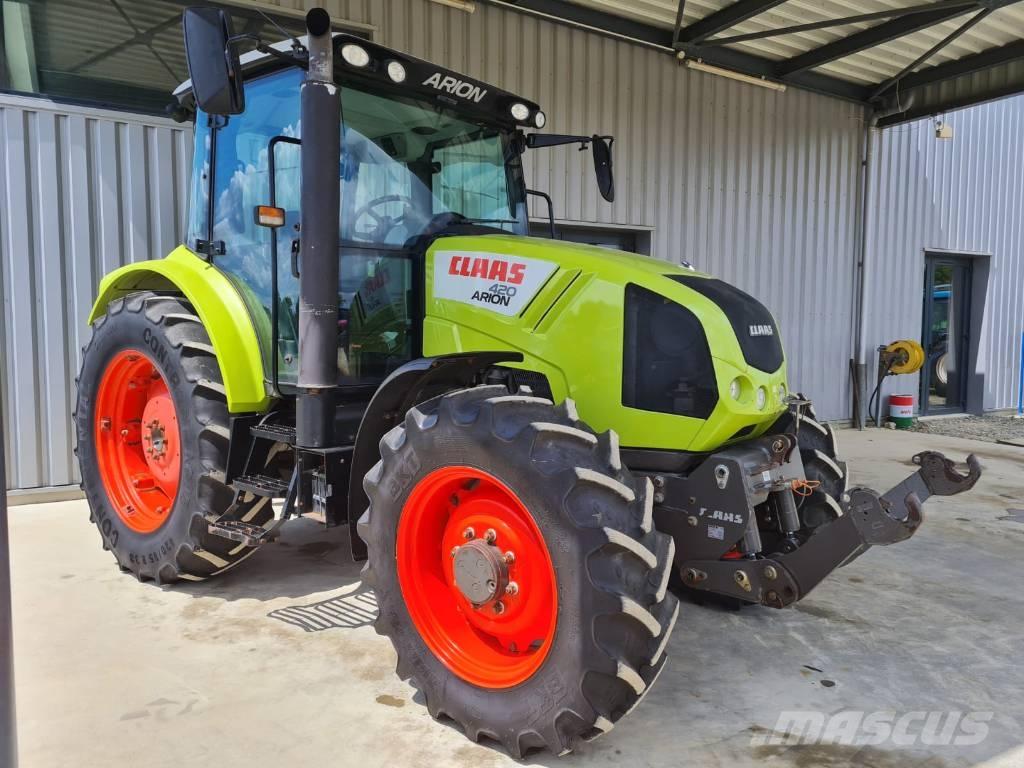 CLAAS Arion 420 Tractoare
