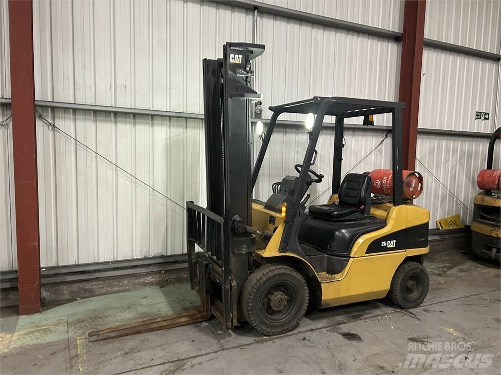 CAT GP25NT Stivuitor GPL