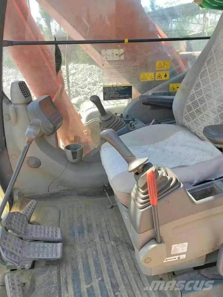 Hitachi zaxis270 Excavatoare pe șenile
