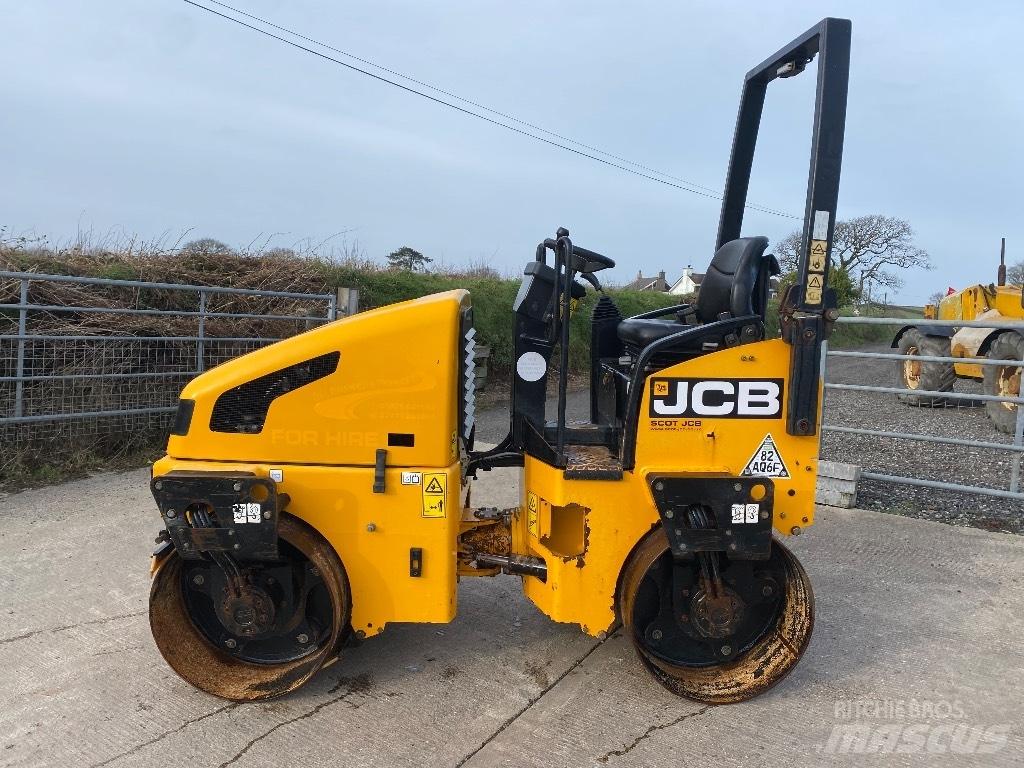 JCB VMT 260-120 Cilindri compactori dubli