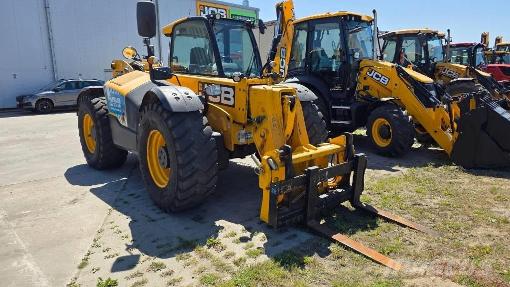 JCB 560-80 Agri Plus Încărcătoare pe roți telescopice