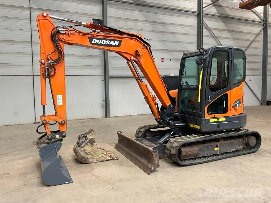 Doosan DX 63-3 Mini excavatoare < 7t