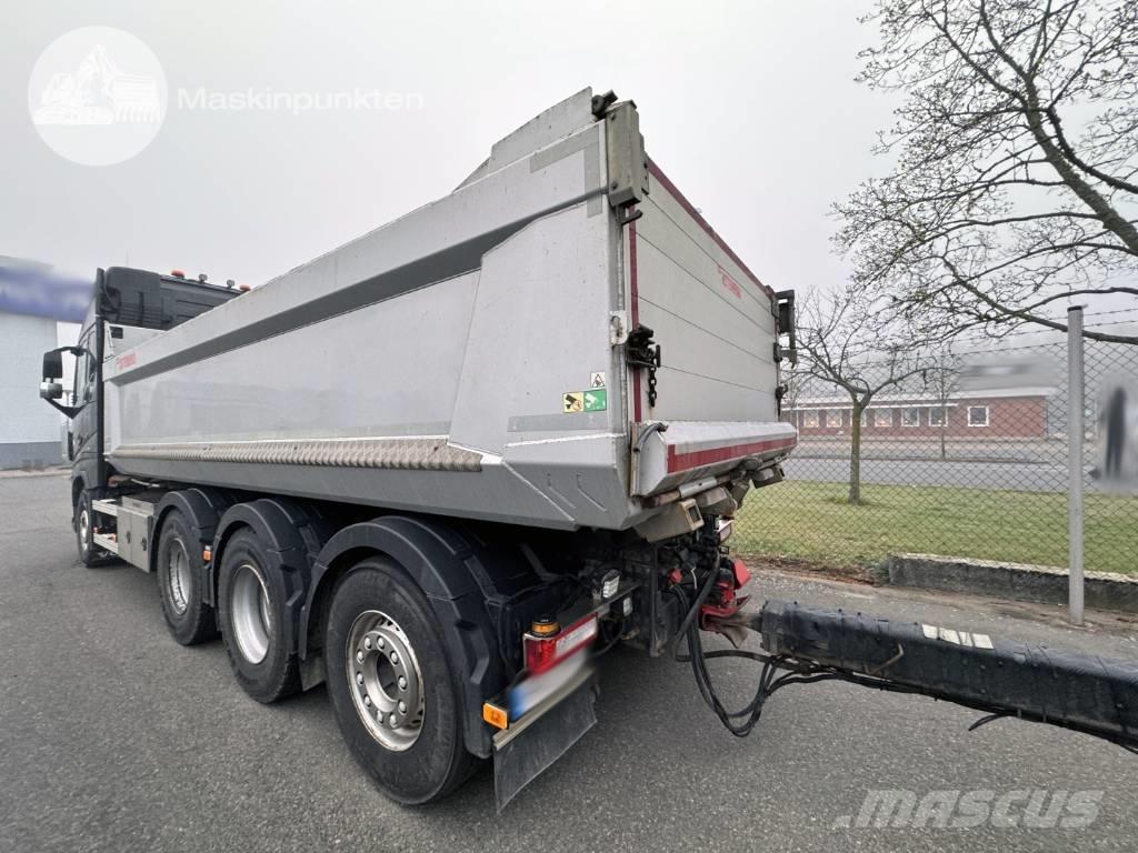 Volvo FH 16 750 Autobasculanta