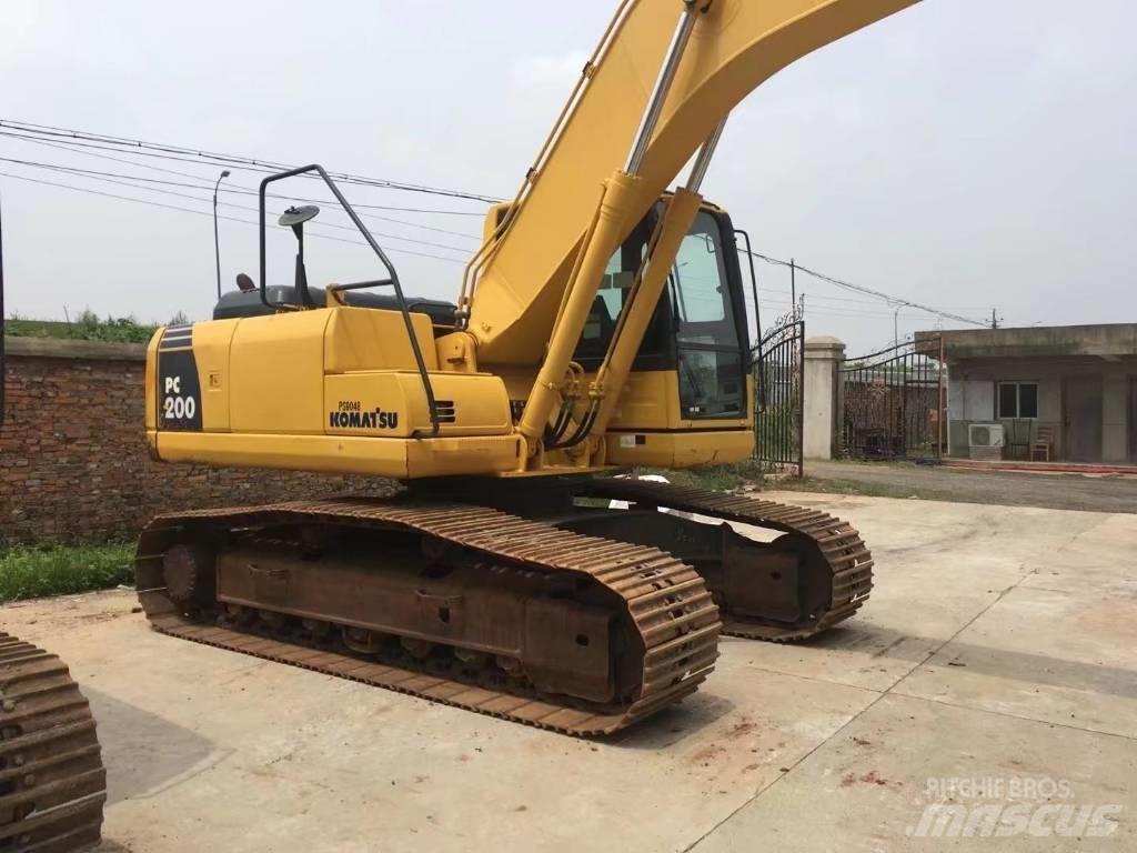 Komatsu pc200-8 Excavatoare pe șenile
