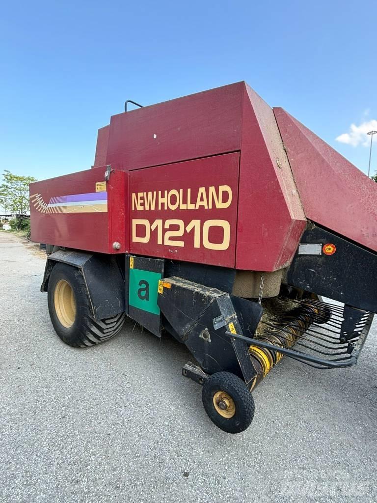 New Holland D 1210 Baler dreptunghiular