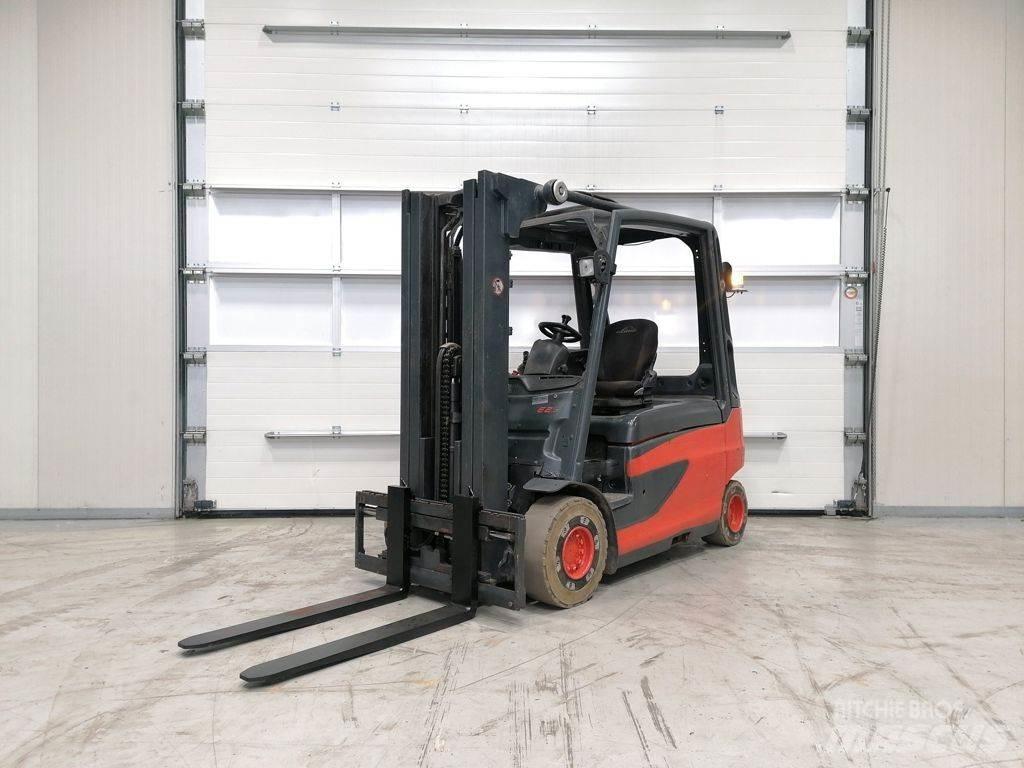 Linde E25L-01 Stivuitor electric