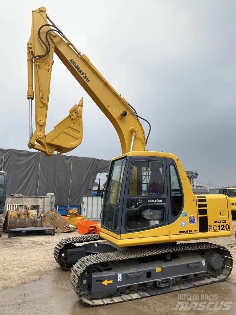 Komatsu PC 120 Excavatoare pe șenile

