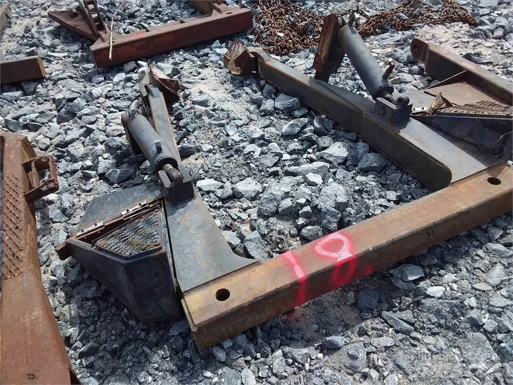Valmet 890 Alte componente