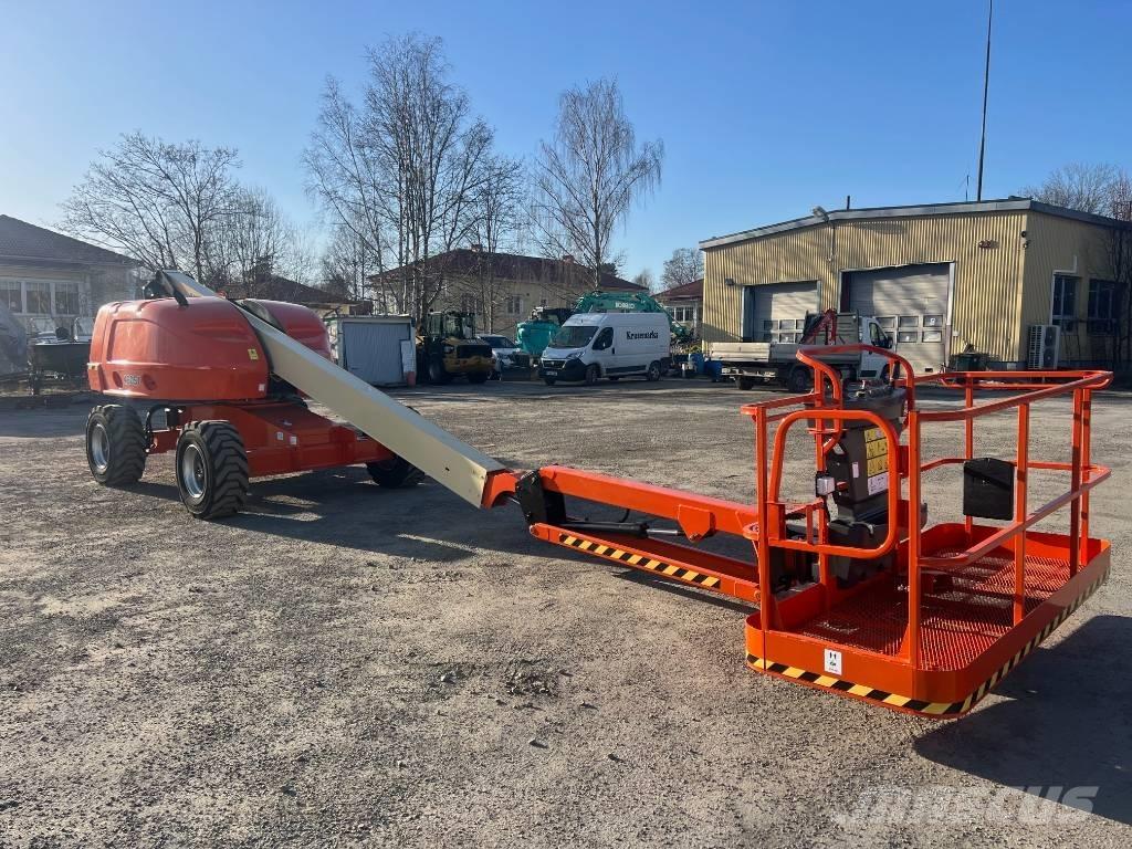 JLG 460 SJ Nacele cu brat articulat
