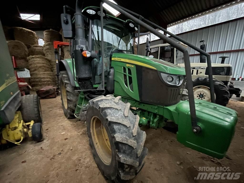 John Deere 6100 M Tractoare