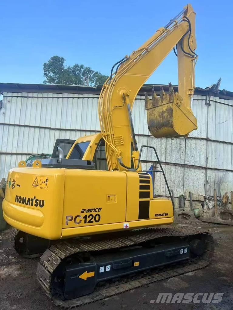 Komatsu PC 120 Excavatoare pe șenile
