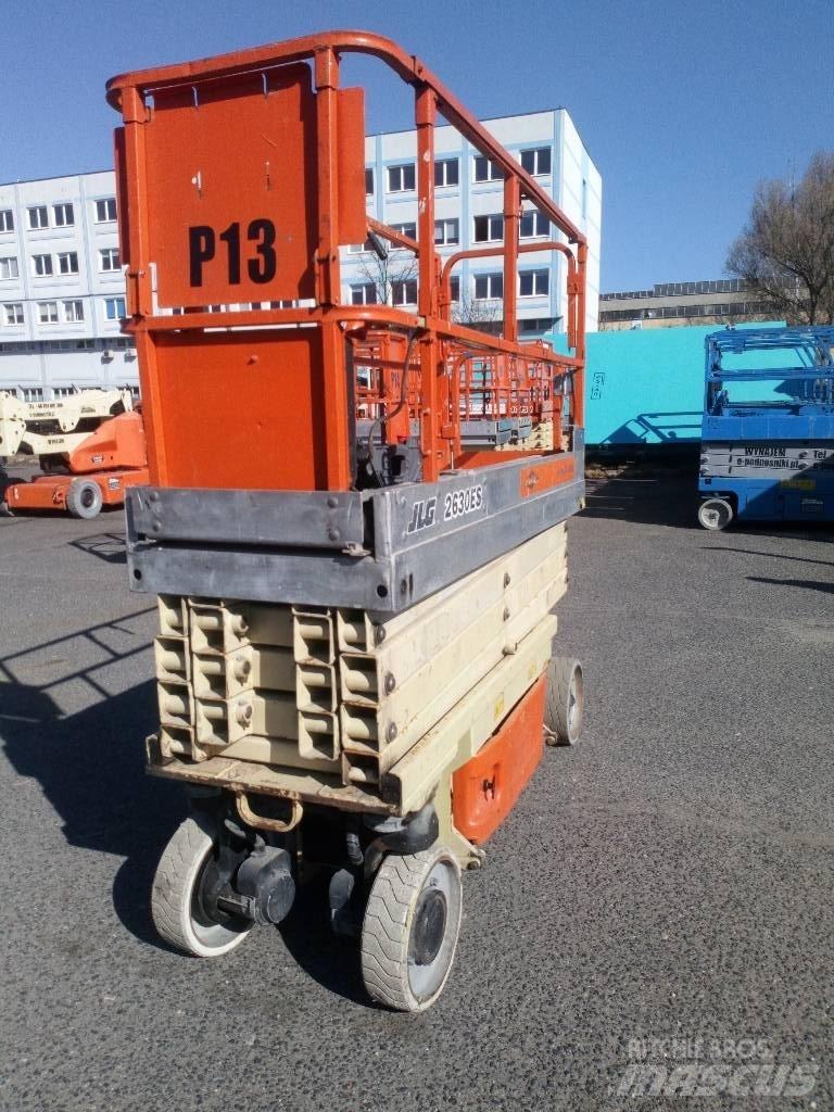 JLG 2630 ES Platforme foarfeca