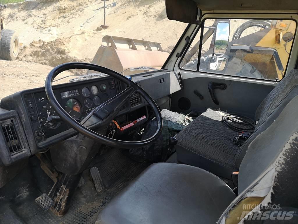 MAN L 04 Autobasculanta