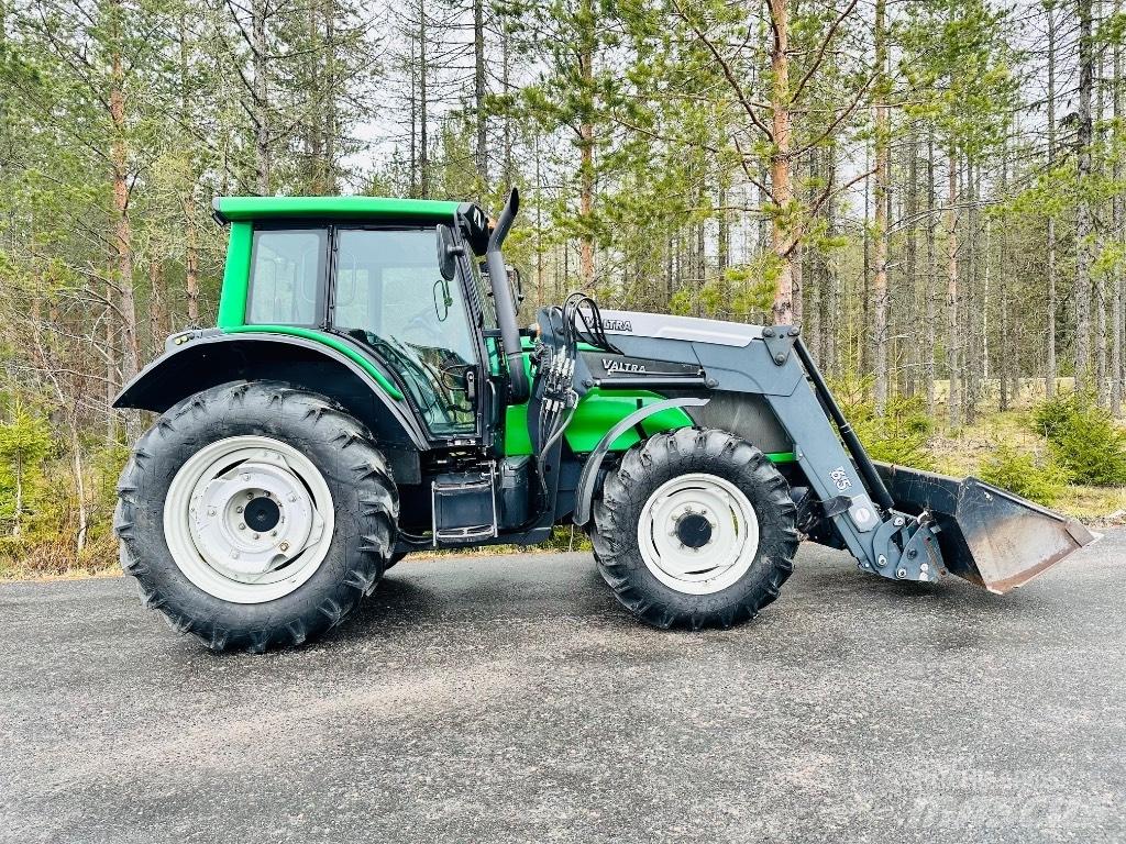 Valtra T 131 Tractoare