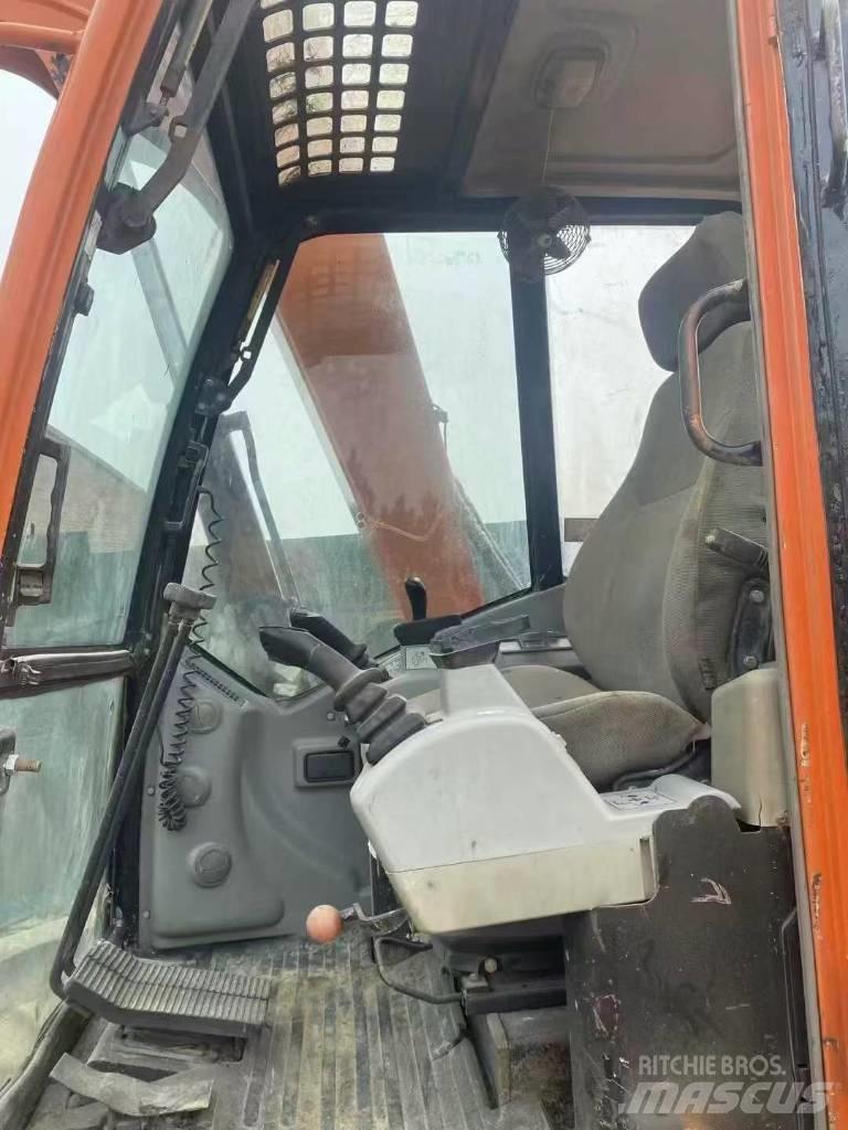 Doosan DX 80 Excavatoare 7t - 12t