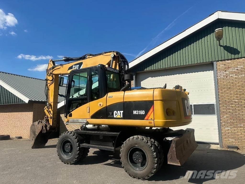 CAT M316D Excavatoare cu roti