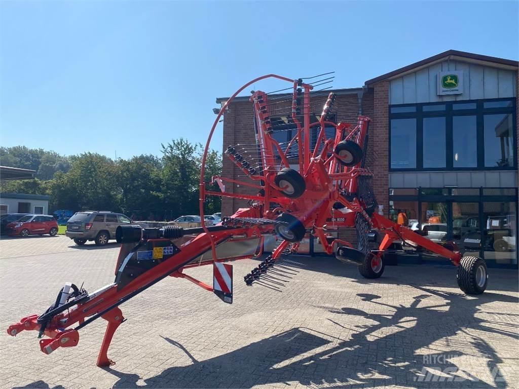 Kuhn GA8030 Utilaj de răvăşit fân