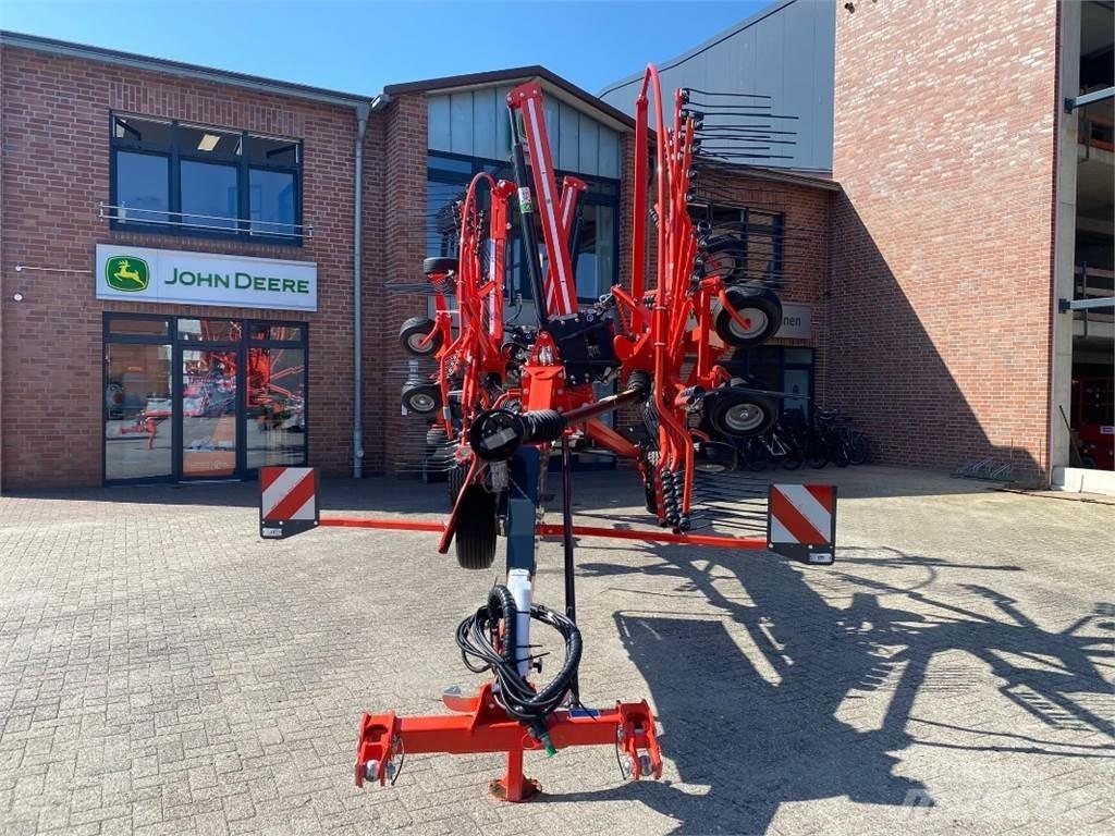 Kuhn GA8030 Utilaj de răvăşit fân