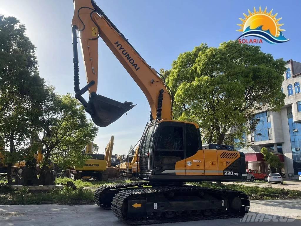 Hyundai R220-9S Excavatoare cu roti