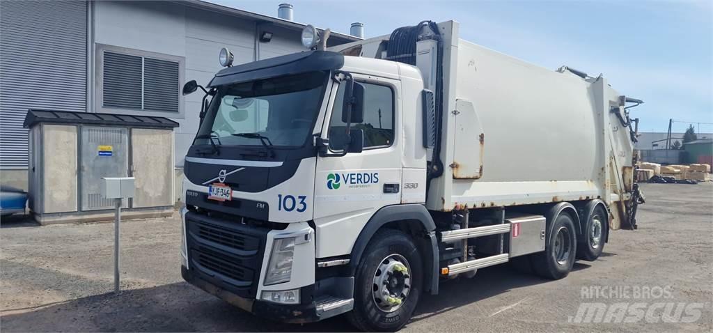Volvo FM 330 Camion de deseuri