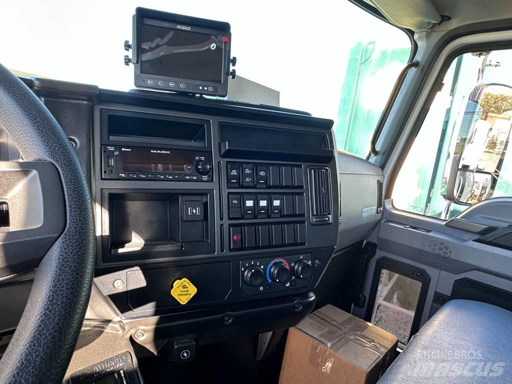 Mack MD6 Camion de deseuri