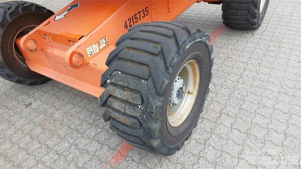 JLG 450AJ Nacele cu brat articulat