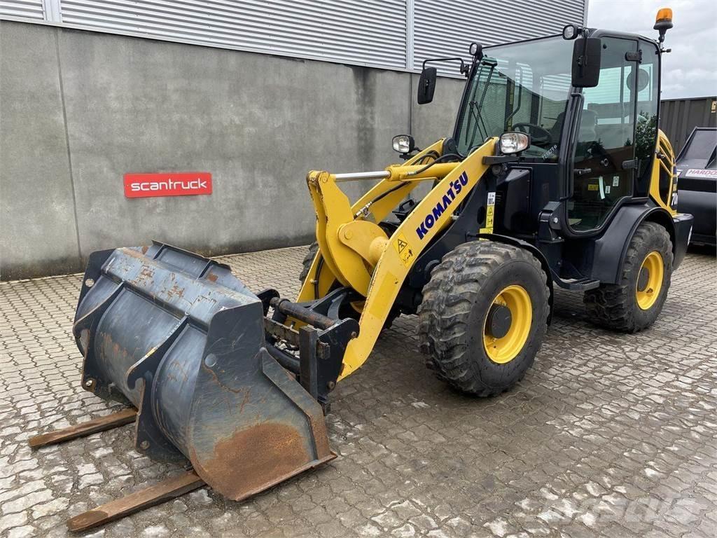 Komatsu WA70M-8EO Incarcatoare multifunctionale