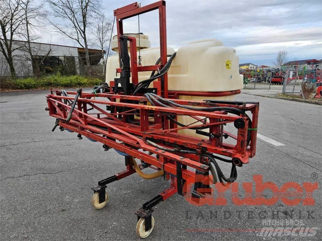 Schmotzer 800 l Tractoare agricole sprayers