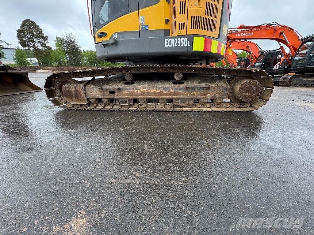 Volvo ECR 235 DL Excavatoare pe șenile
