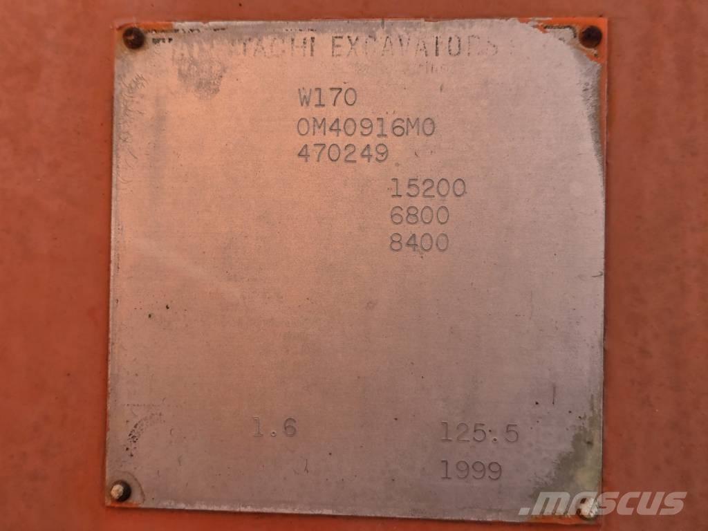 Fiat-Hitachi W170 Incarcator pe pneuri