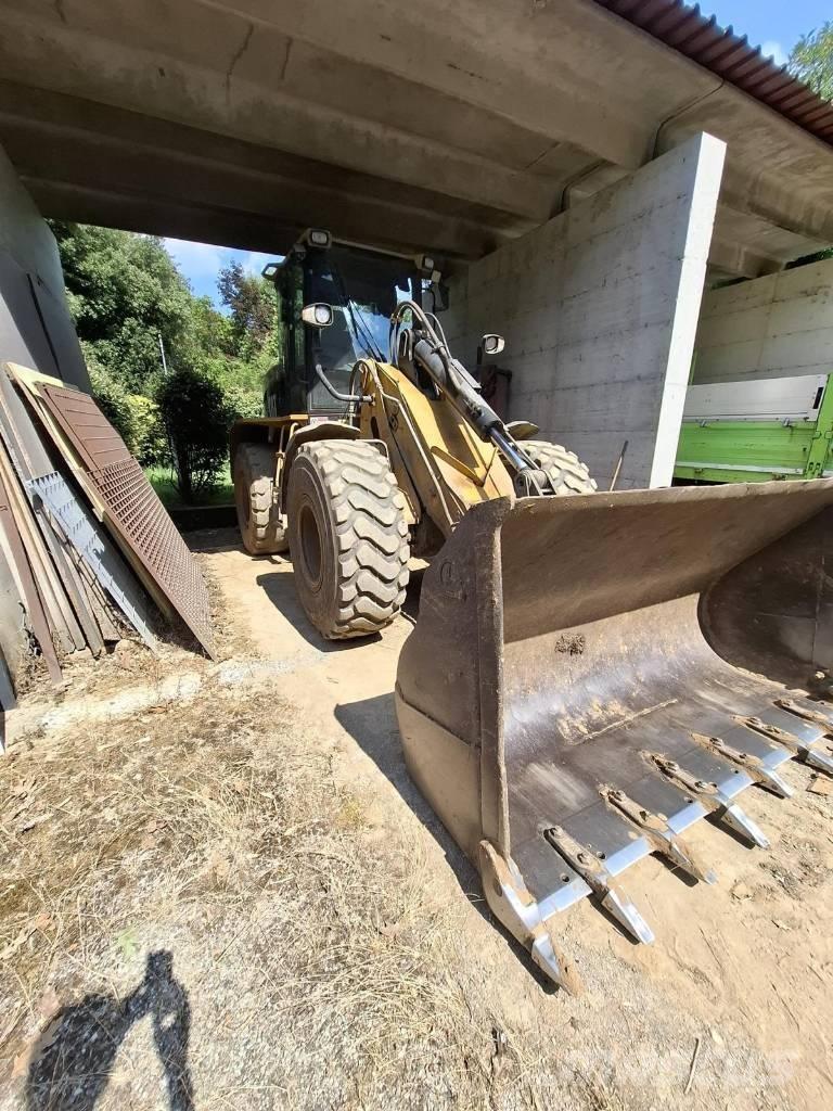 CAT 930 G Incarcator pe pneuri