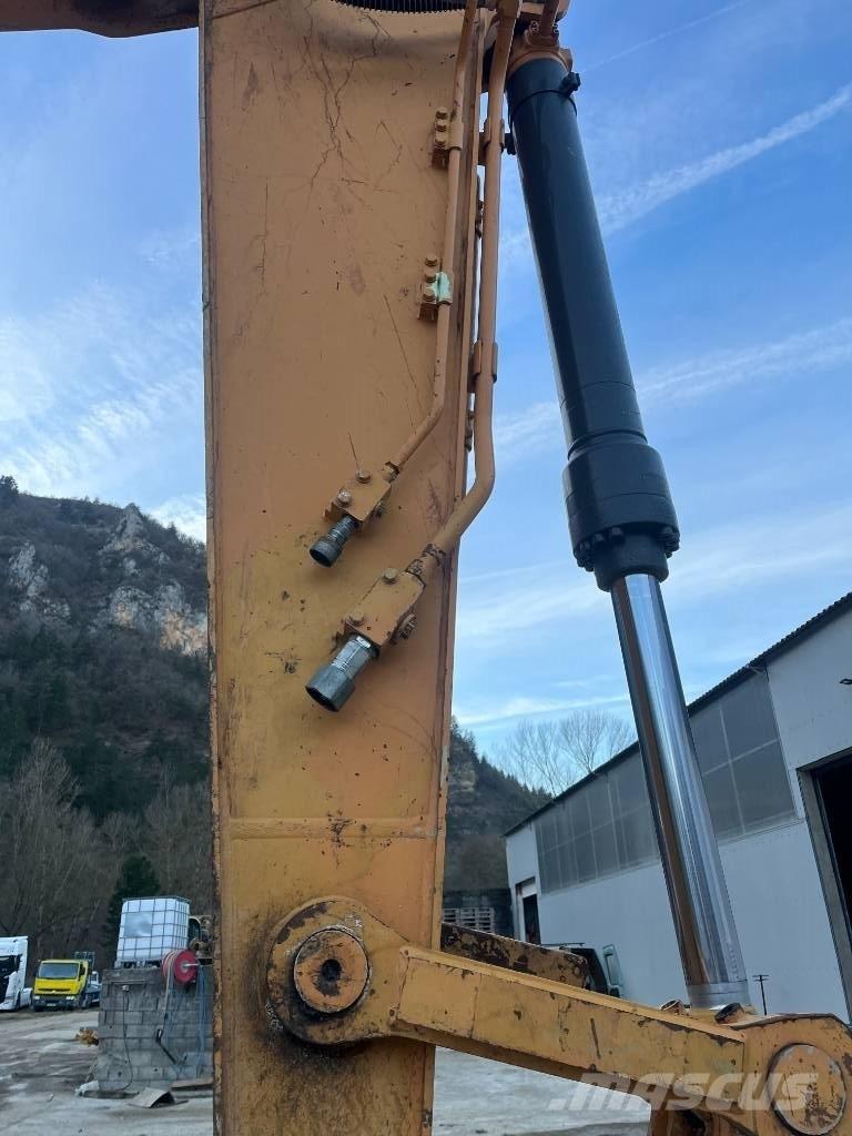CASE CX 250 D Excavatoare pe șenile
