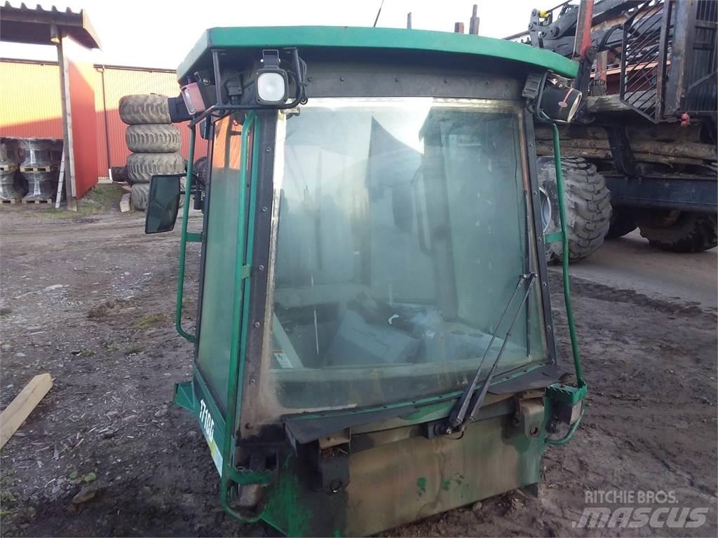 Timberjack 1710d Cabine si interior