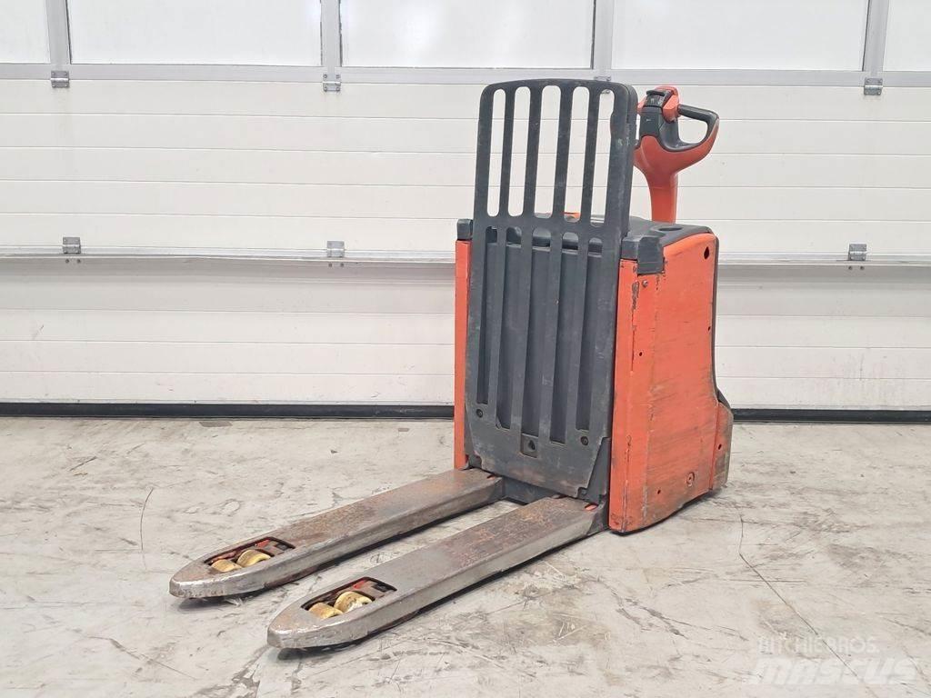 Linde T16L Transpaleta electica cu furca