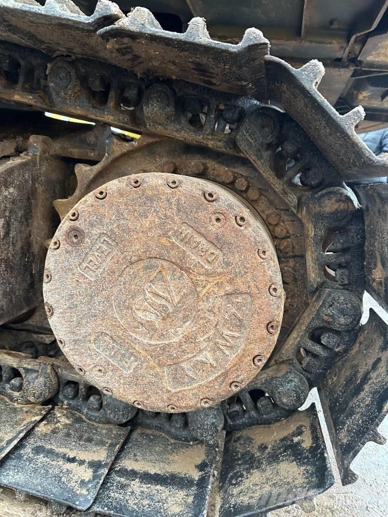 Hyundai 220LC-9S Excavatoare pe șenile
