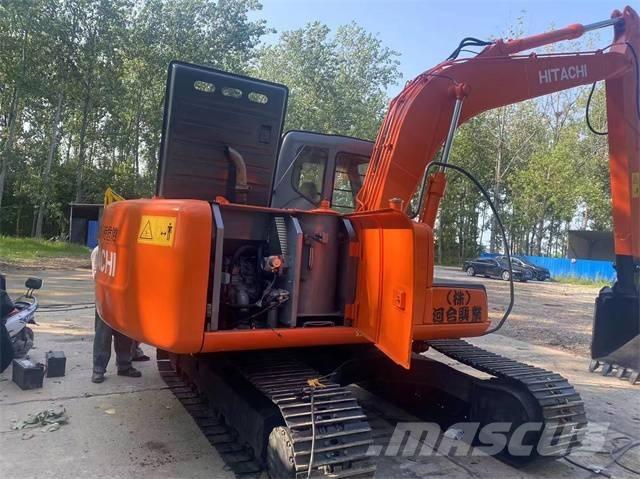 Hitachi EX120 Excavatoare pe șenile
